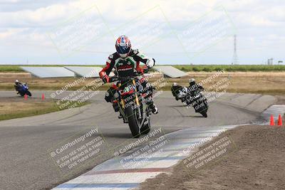 media/Apr-26-2024-TrackDaz (Fri) [[c4b677d280]]/C Group/140pm (Wheelie Bump)/